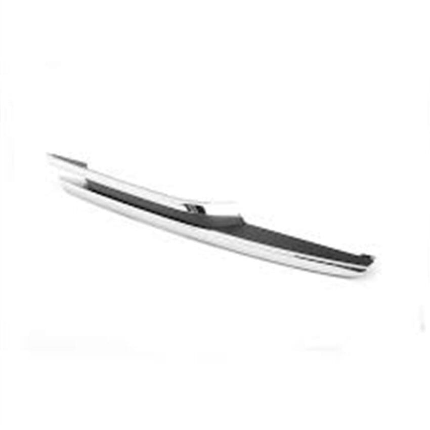BMW F30 2012-2018 Tampon Izgara Nikelajı Ön Sağ Luxury Wender 51117279698