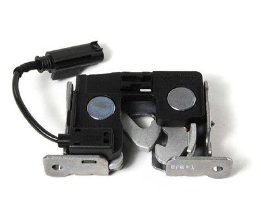 BMW E87 2003-2010 Kaput Kilidi Alt