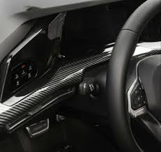 VW GOLF 8 IÇIN UYUMLU GOGUSLUK KAPLAMA KARBON